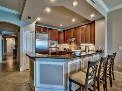 Santa Rosa Beach Luxury Condo On Beach Sleeps 10 Guests