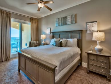Santa Rosa Beach Luxury Condo On Beach Sleeps 10 Guests