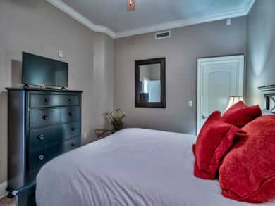 Santa Rosa Beach Luxury Condo On Beach Sleeps 10 Guests