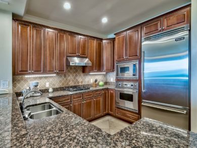 Santa Rosa Beach Condo Sleeps Ten Guests.