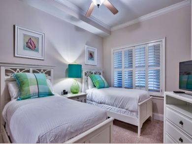 Santa Rosa Beach Condo Sleeps Ten Guests.