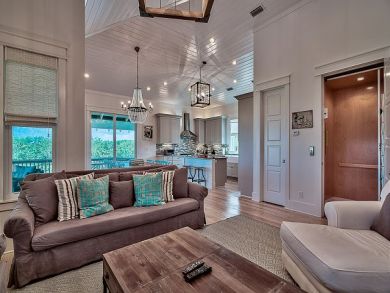 Luxury Accommodation Santa Rosa Beach - additional view, photo 4