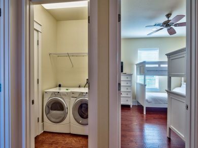 Mediterranean Style Destin Home 1 block from beach