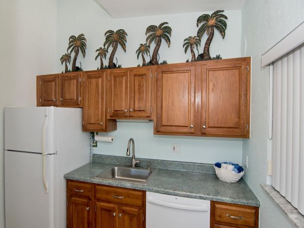 Two Bedroom Anna Maria Island Vacation Cottage Walk To Beach