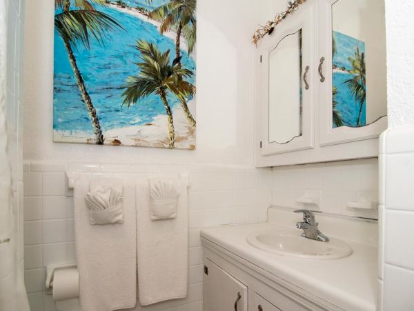 Two Bedroom Anna Maria Island Vacation Cottage Walk To Beach