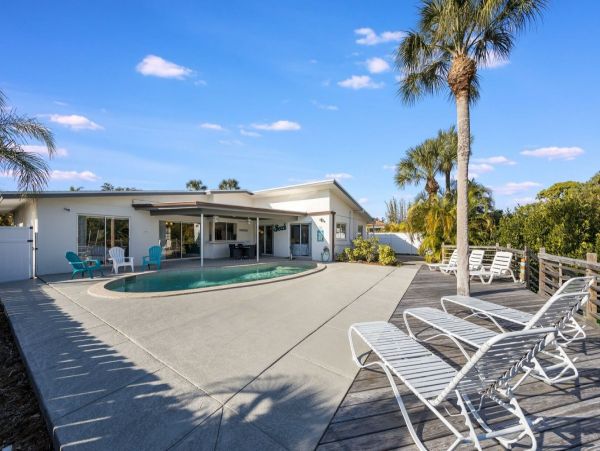 Siesta Key Home with Private Pool and Canal Front Sleeps 12