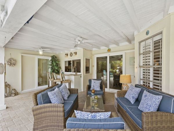 Siesta Key Luxury Vacation Rental Home Pool