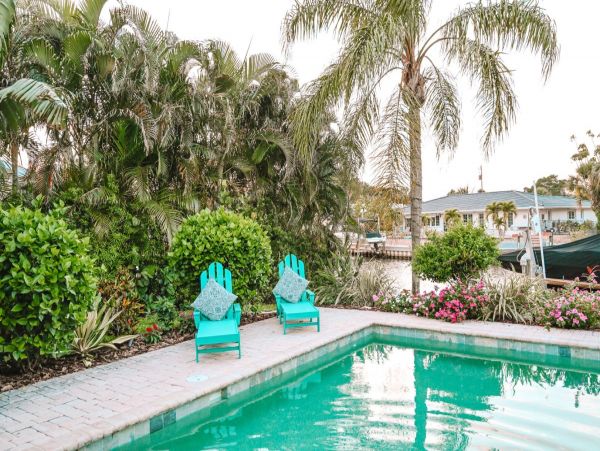 Siesta Key Luxury Vacation Rental Home Pool