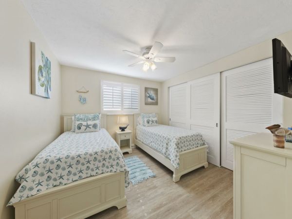 Siesta Key Luxury Vacation Rental Home Pool