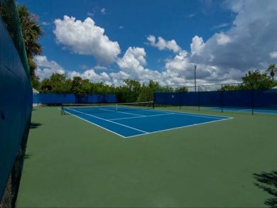 Just Lovely Two Bedroom Vacation Condo in Captiva Florida