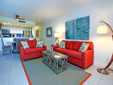 Just Lovely Two Bedroom Vacation Condo in Captiva Florida