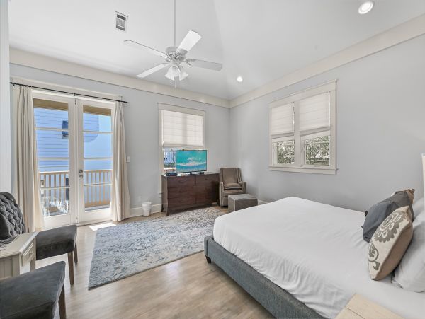 Walk to Beach Rosemary Beach Vacation Home 14 Guests