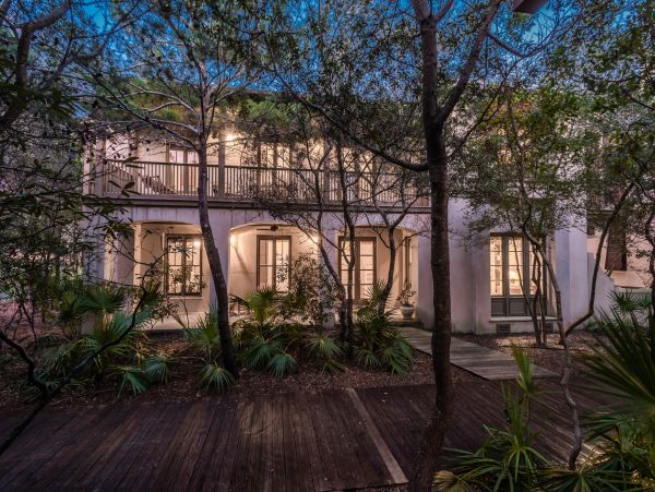 Walk to Beach Rosemary Beach Vacation Home 14 Guests