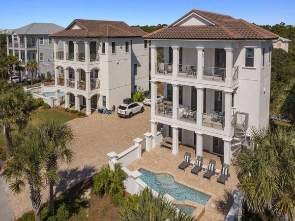 Steps to Beach Vacation Home Six Bedroom