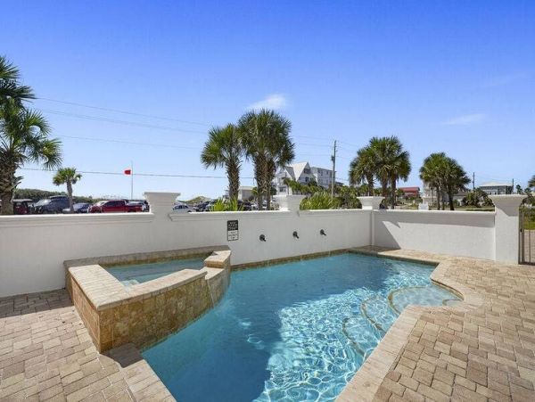 Steps to Beach Vacation Home Six Bedroom