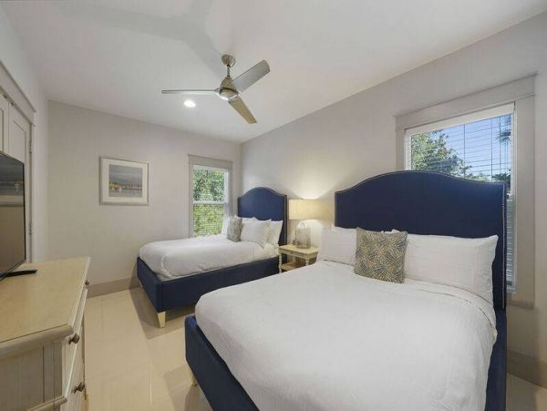 Steps to Beach Vacation Home Six Bedroom