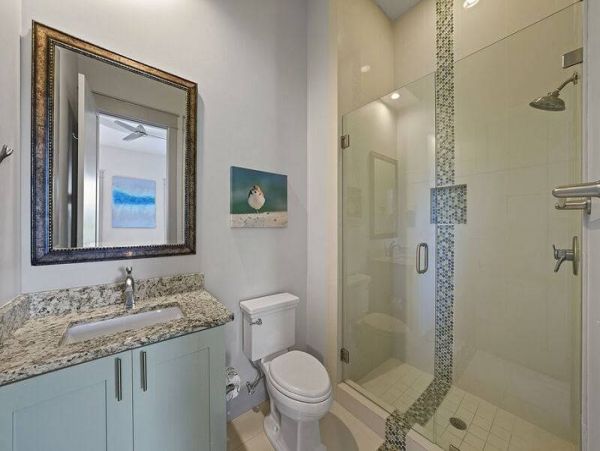 Steps to Beach Vacation Home Six Bedroom