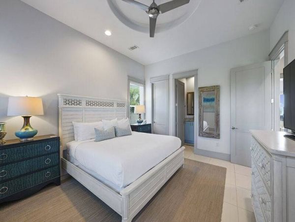 Steps to Beach Vacation Home Six Bedroom