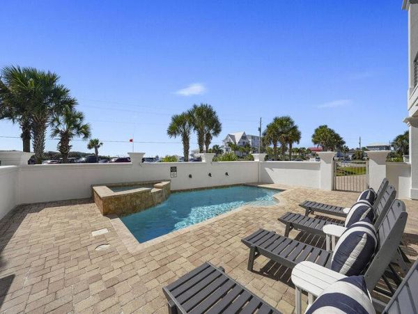 Steps to Beach Vacation Home Six Bedroom