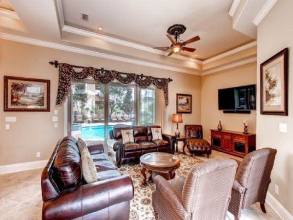 Luxury Home on Miramar Beach 9 Bedrooms Sleeps 36