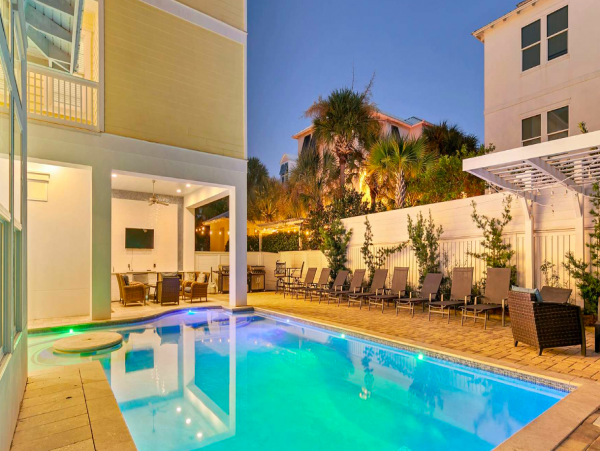 The Ultimate Vacation Mansion