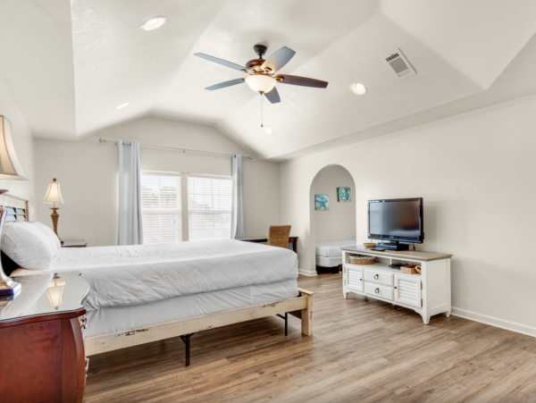 Miramar Six Bedroom Rental with Gulf Views & Community Pool