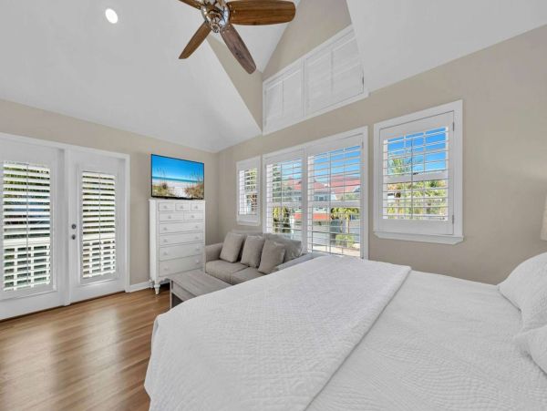 Miramar Gulf Front Vacation Rental Luxury Home with Pool & Guests House