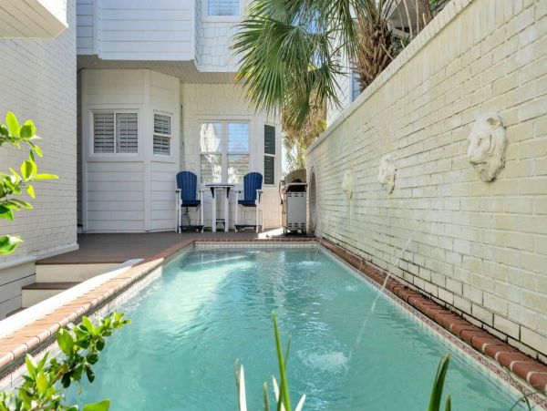Miramar Gulf Front Vacation Rental Luxury Home with Pool & Guests House