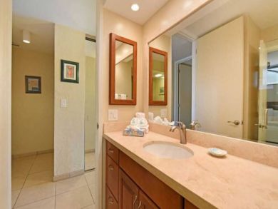 Lahaina Vacation Condo with Pacific Views North Kaanapali