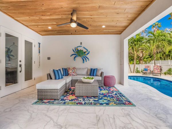 Anna Maria Island Vacation Pool Home Short Walk to Beach