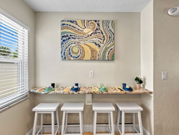 Siesta Key Vacation Rentals - Crescent Beach Luxury Homes with Pool