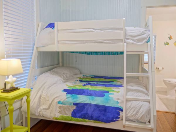 Renovated Anna Maria Historical Cottage- New Private Pool