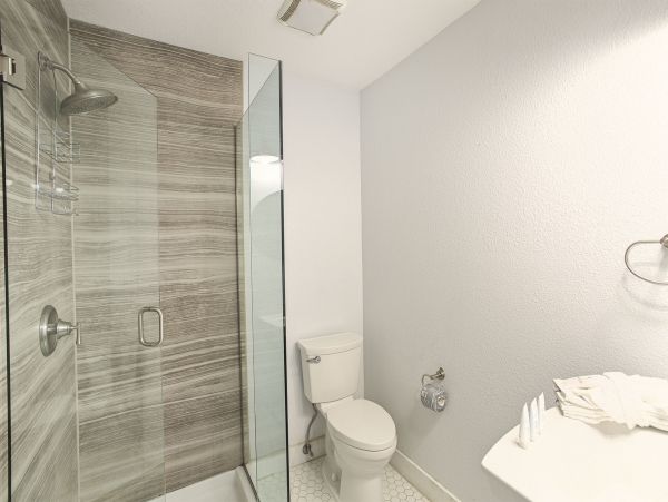 Miramar Luxury Beach Front 4 Bedroom Vacation Rental