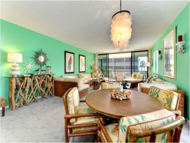 Dining Area Seats Four