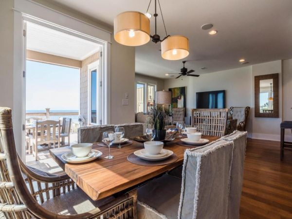 Spacious 5 Bedroom Home in Seacrest Beach Sleeps 21