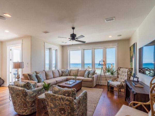 Spacious 5 Bedroom Home in Seacrest Beach Sleeps 21