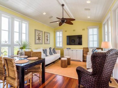 Living & Dining Area