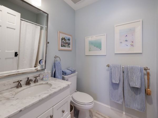 This Amazing Beach Rental Enjoys Magnificent Beach Views
