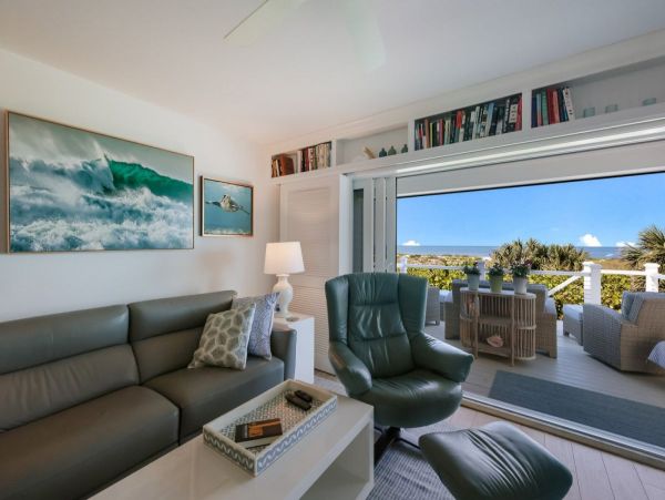 This Amazing Beach Rental Enjoys Magnificent Beach Views