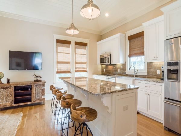 WaterColor Luxury Rental Home Close to the Beach