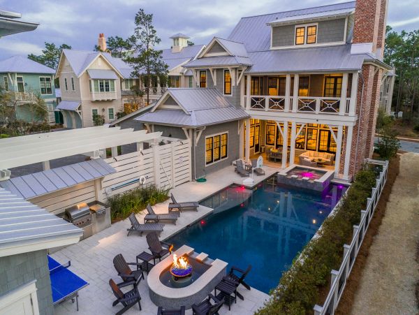WaterColor Luxury Rental Home Close to the Beach