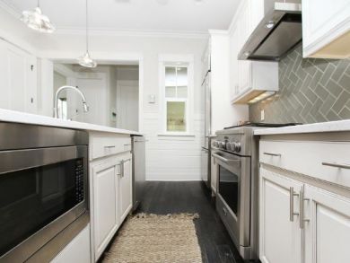 Equipped Kitchen