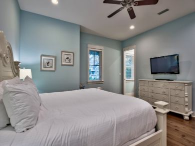 Great Luxury Vacation Home for Large Family - Five Bedrooms