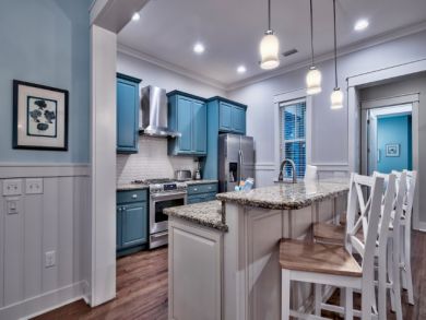 Great Luxury Vacation Home for Large Family - Five Bedrooms