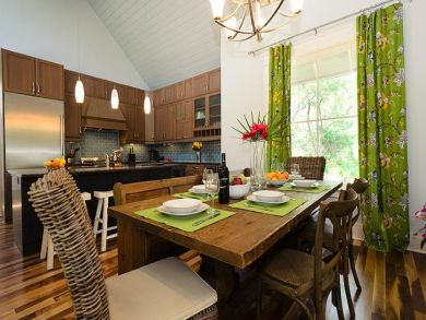 Beaches of South Walton Luxury Five Bedrooms Home