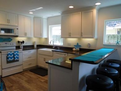 Value Priced  Vacation Rental  Cottage with Three Bedrooms