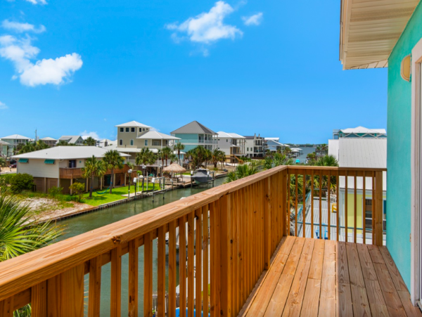 Waterfront Retreat - 3 Bedroom Townhome with Private Dock in Navarre Beach