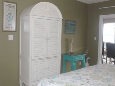 Gulf View Miramar Vacation Condo Sleeps Six Guests