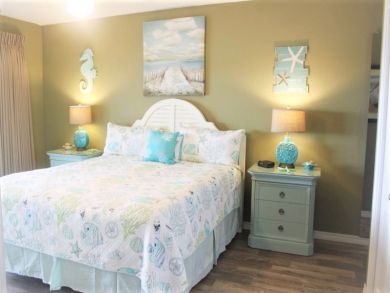 Gulf View Miramar Vacation Condo Sleeps Six Guests