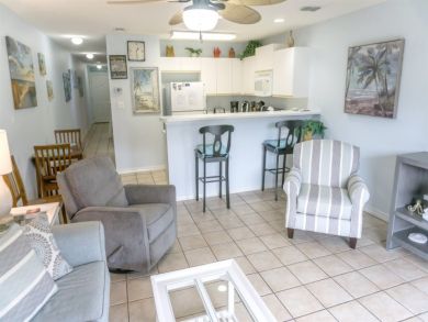 One Bedroom Miramar Beach Vacation Condo Sleeps 6